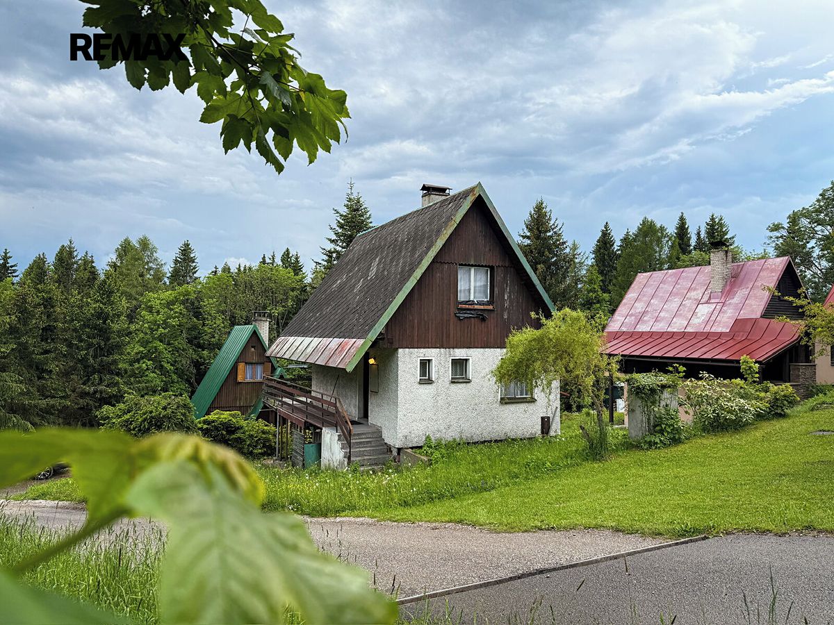 Prodej chaty 70 m², pozemek 48 m²